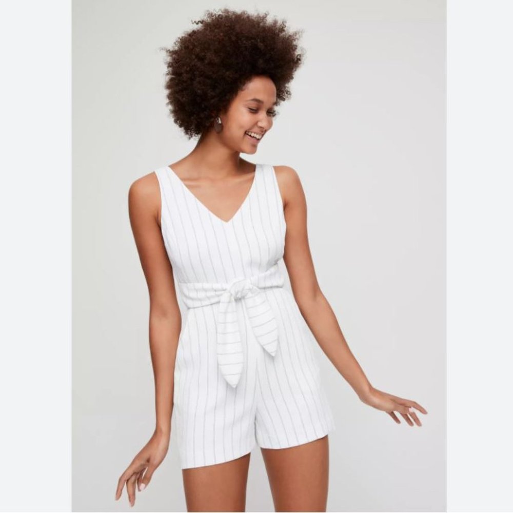 NWT Aritzia Wilfred Ecoulement Romper in White Espace Black